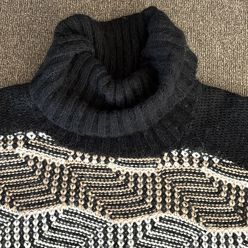 BY Malene Birger Printed Turtleneck‎ Black and Brown Patterned Sweater Size S/M
